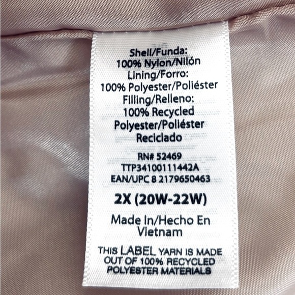 NWOT, Time and Tru, Plus Size Quilted Sleeveless Vest, 2X, Tan 🍂 - Picture 7 of 8